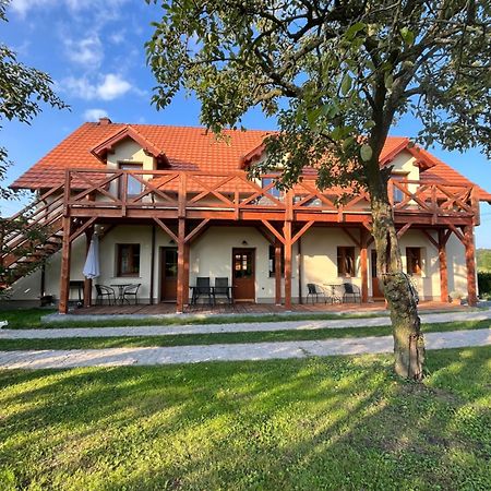 Agroturystyka Borow Prusice Esterno foto